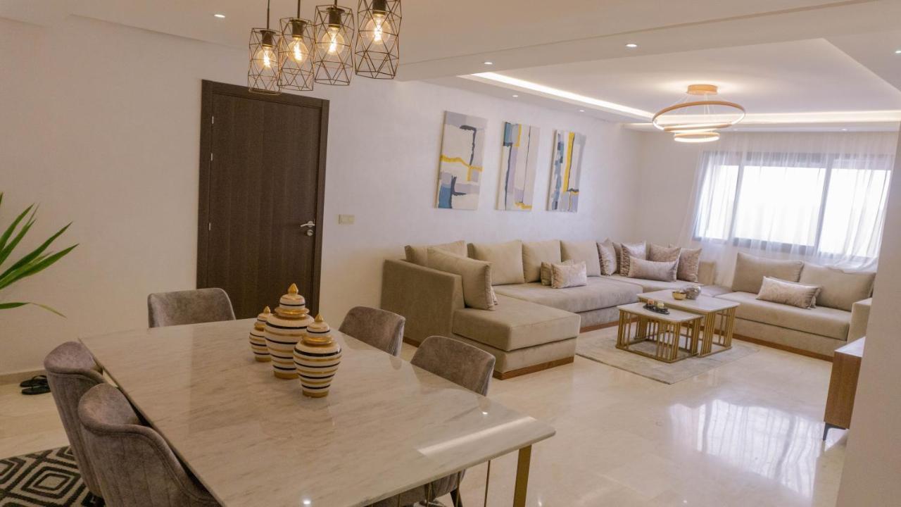 Luxury Modern Apartment In The Heart Of Marrakesh. Exterior photo